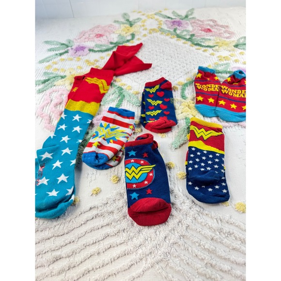 DC Comics Accessories - DC Comics Wonder Woman Novelty Socks Lot Ankle and Cape Knee High 6 Pairs